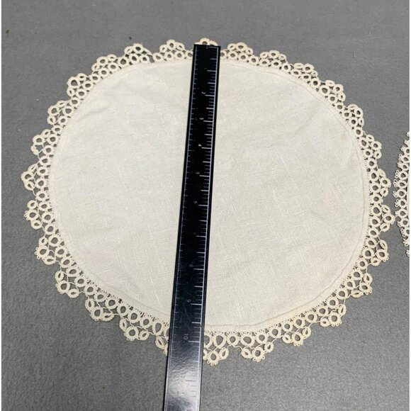 Vintage Handmade Embroidered Doilies Set of 2 11" Round Lace Edging Floral Desig - Picture 4 of 7